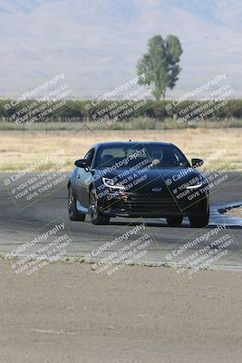 media/Sep-15-2024-Speed Ventures (Sun) [[7a54f7ed2f]]/86 Group/Session 1 (Outside Grapevine)/